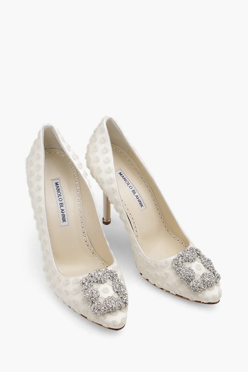 MANOLO BLAHNIK Hangisi Embroidered Pumps 10.5cm in White Satin with White Crystal 1