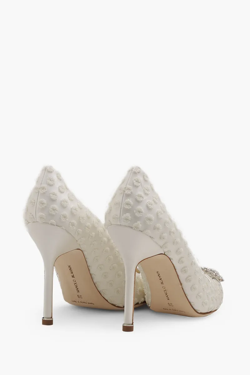MANOLO BLAHNIK Hangisi Embroidered Pumps 10.5cm in White Satin with White Crystal 2