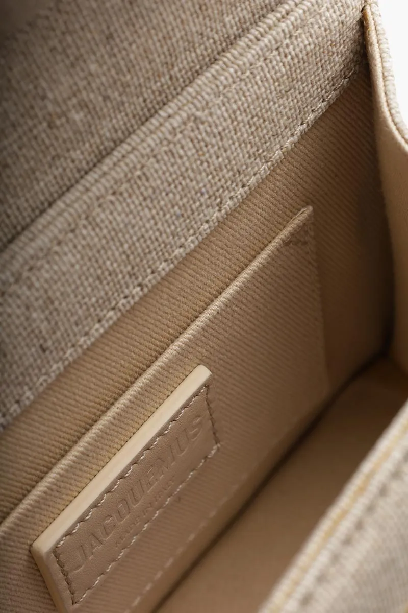 JACQUEMUS Le Chiquito Bag in Beige Linen 3
