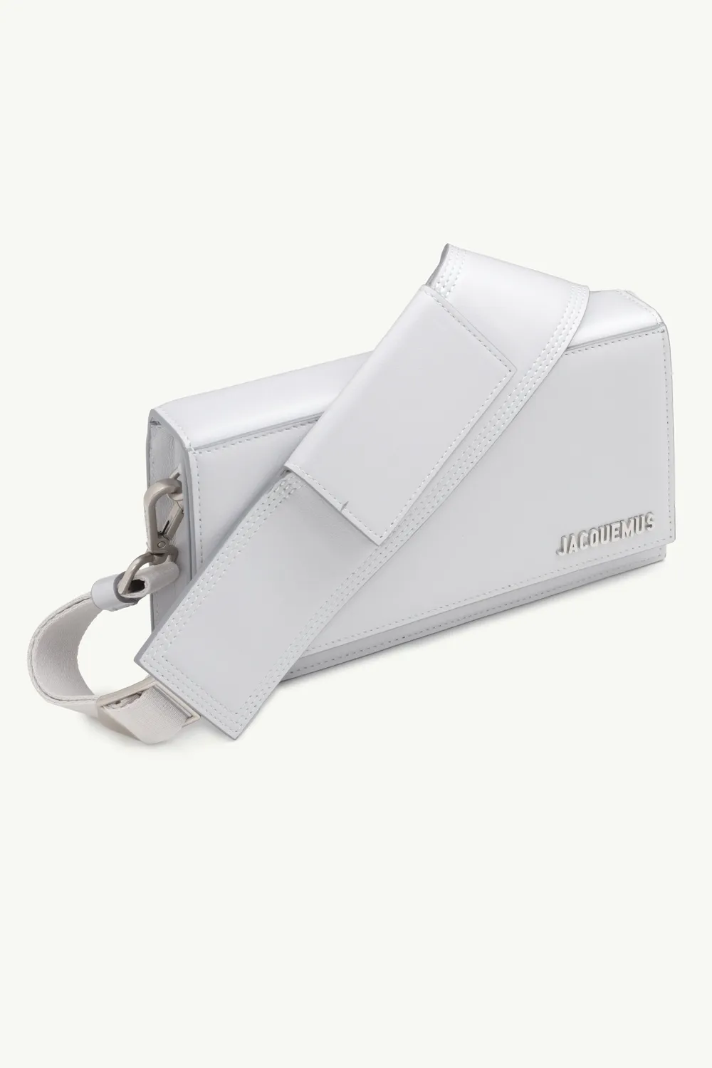 JACQUEMUS Le Bambino Homme Flap Shoulder Bag in Light Grey with Cotton Strap 2