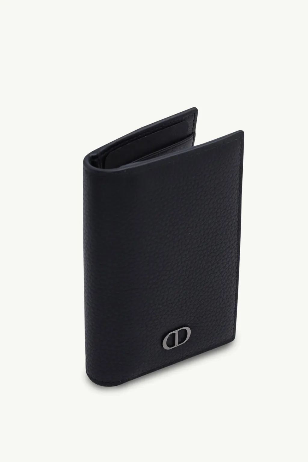 CHRISTIAN DIOR 'CD Icon' Signature Bi-Fold Card Holder in Black Grained Leather with 6 Card Slots 2