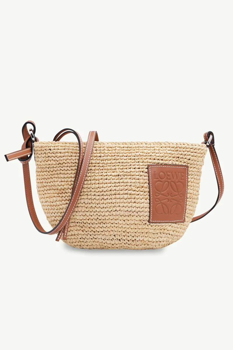 LOEWE Pochette Basket Bag in Natural Raffia/Tan 0