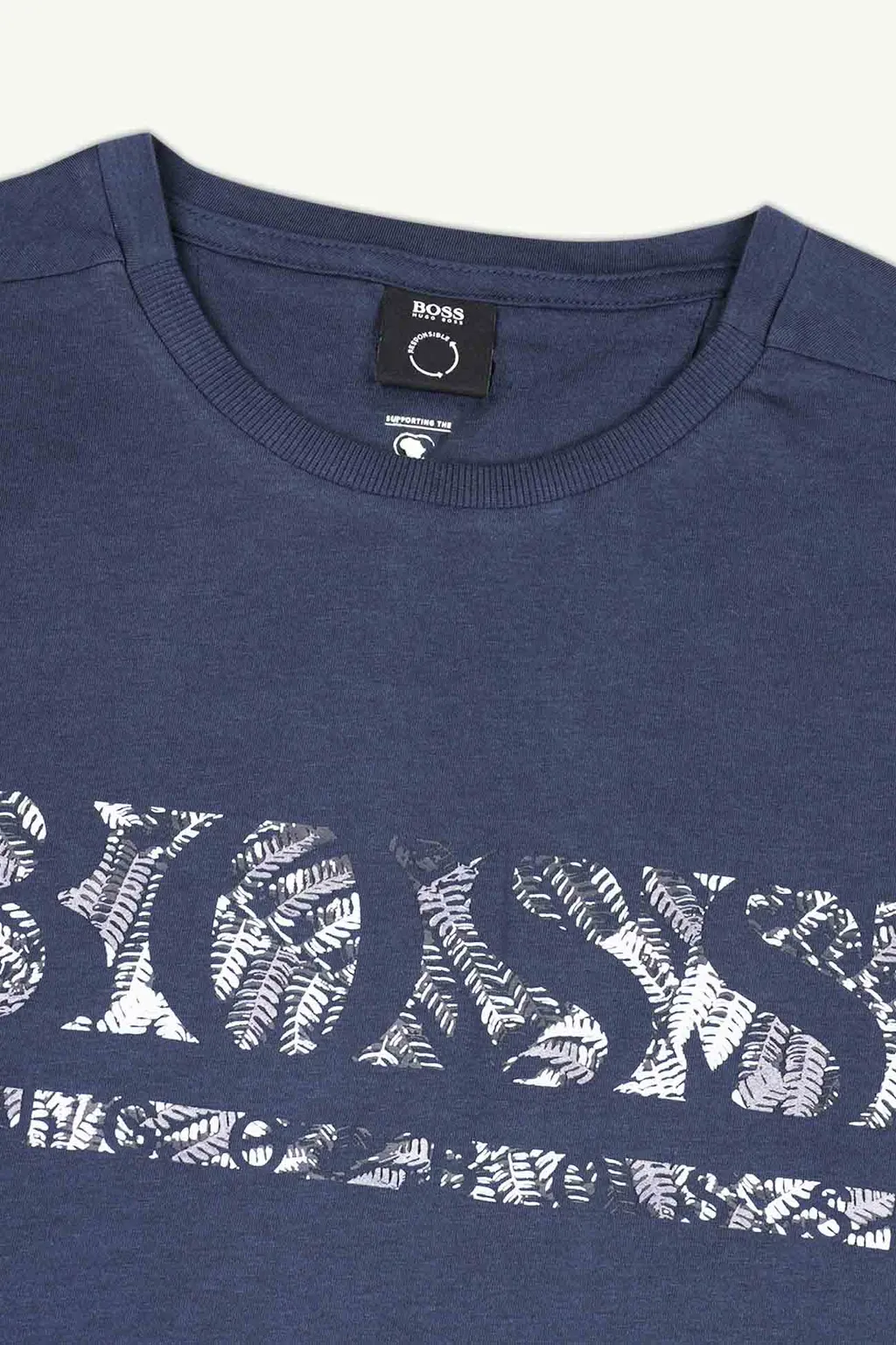 HUGO BOSS Men Botanical Logo Regular Fit T-Shirt in Dark Blue Cotton Jersey 2