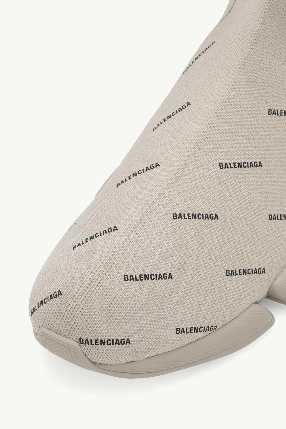 BALENCIAGA Men Speed 2.0 Sneakers in Beige/Black Recycled Knit with All Over Logo 4