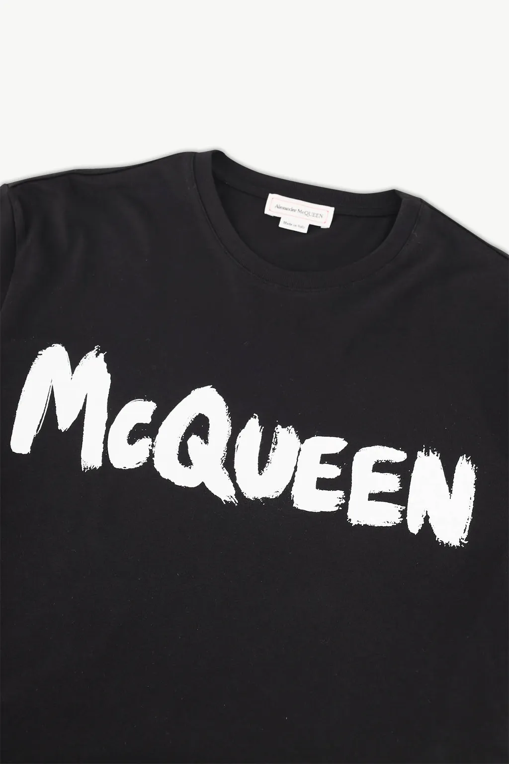 ALEXANDER MCQUEEN Men Graffiti Logo T-Shirt in Black/White 2