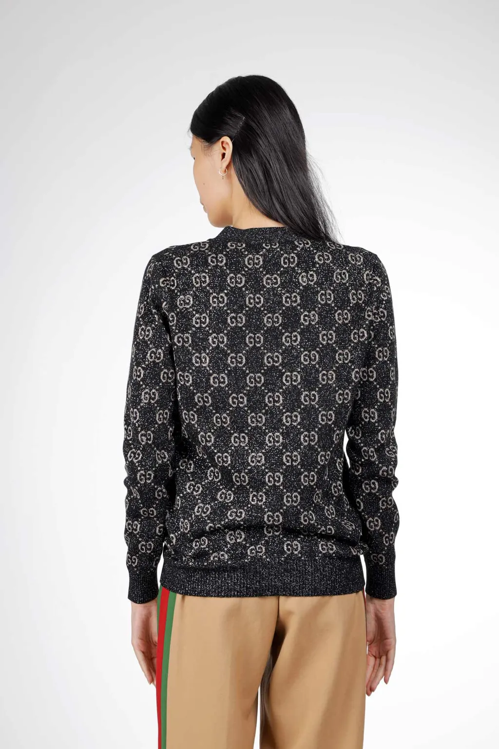 GUCCI Women GG Jacquard Lame V-Neck Cardigan in Black/Beige 2