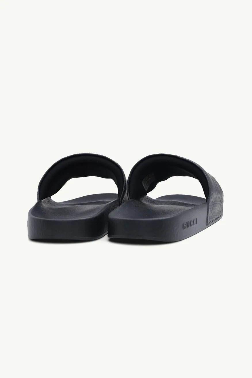 GUCCI Men All Over Logo Motif Slides in Black Demetra 2