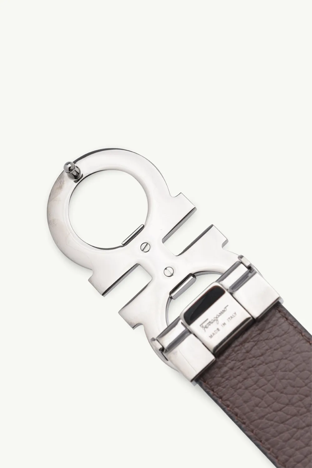 SALVATORE FERRAGAMO Men Reversible Gancini Belt 3.5cm in Black/Hickory Textured Calfskin RHW 1