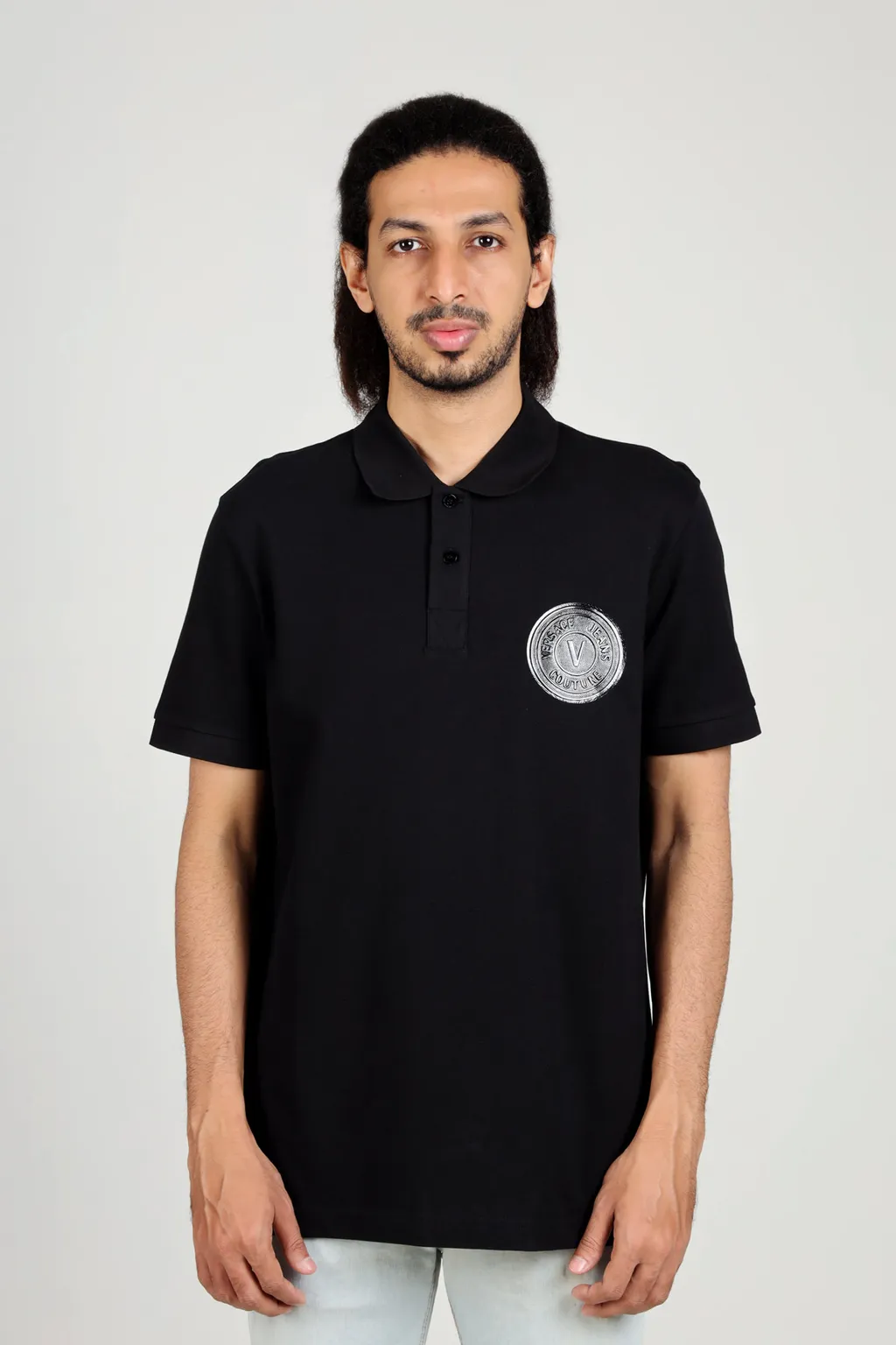 VERSACE JEANS COUTURE Men V-Emblem Polo Shirt in All Black 1