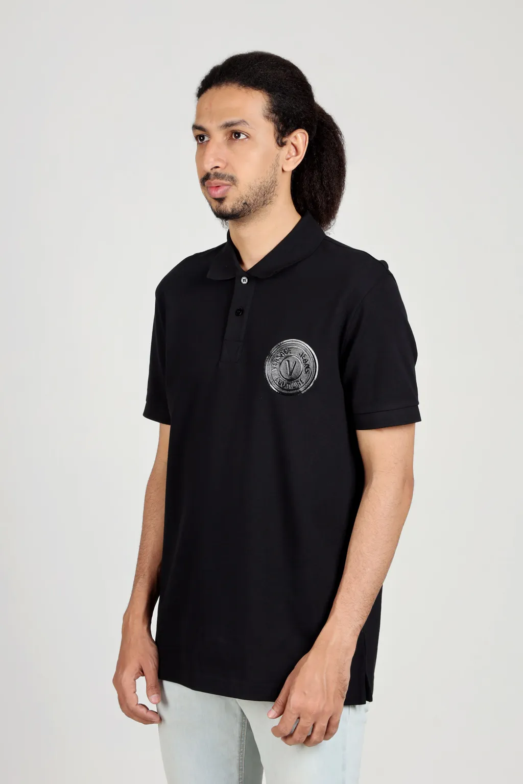 VERSACE JEANS COUTURE Men V-Emblem Polo Shirt in All Black 3