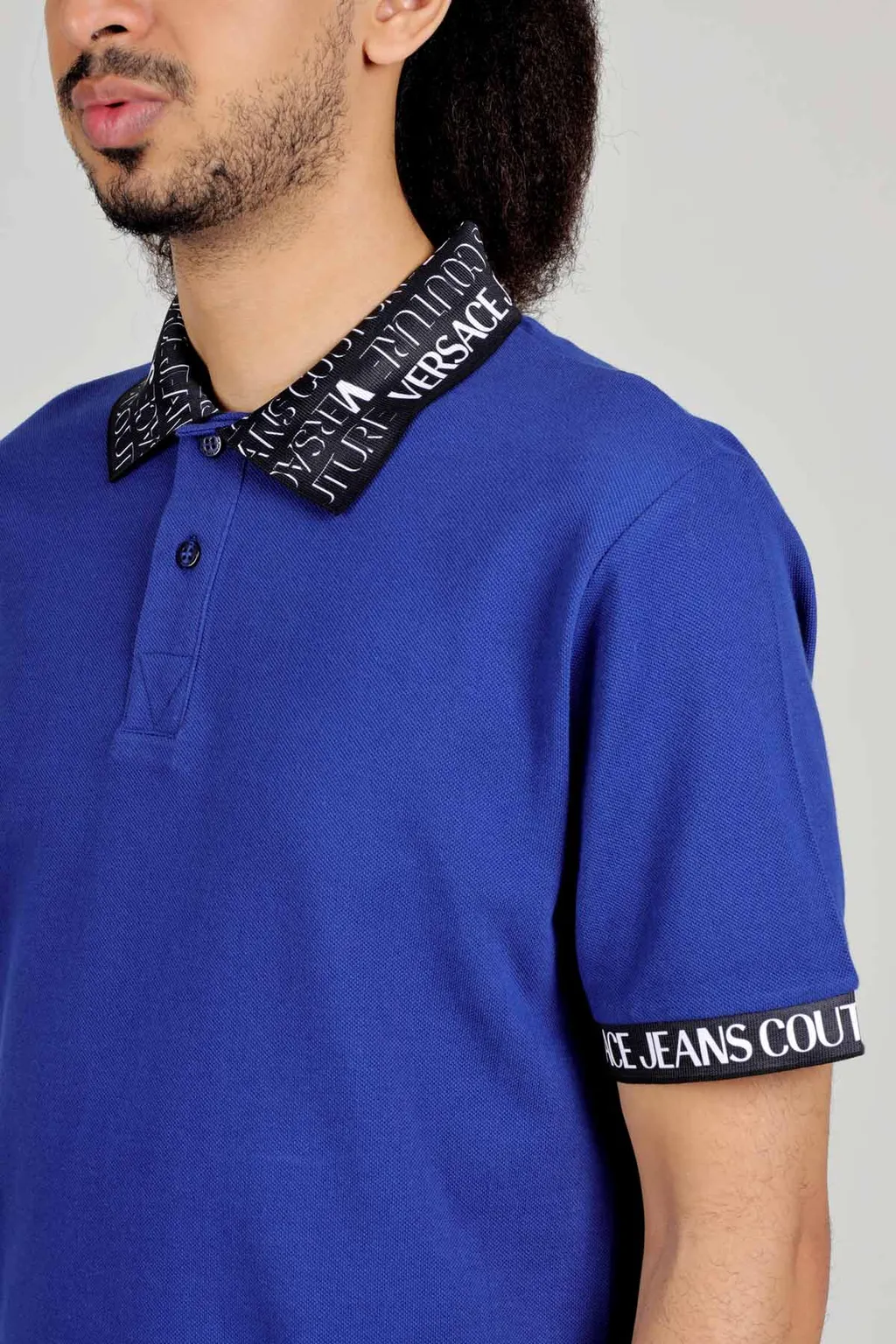 VERSACE JEANS COUTURE Men Polo Shirt in Blue with All Over Logo on Collar and Sleeves 4