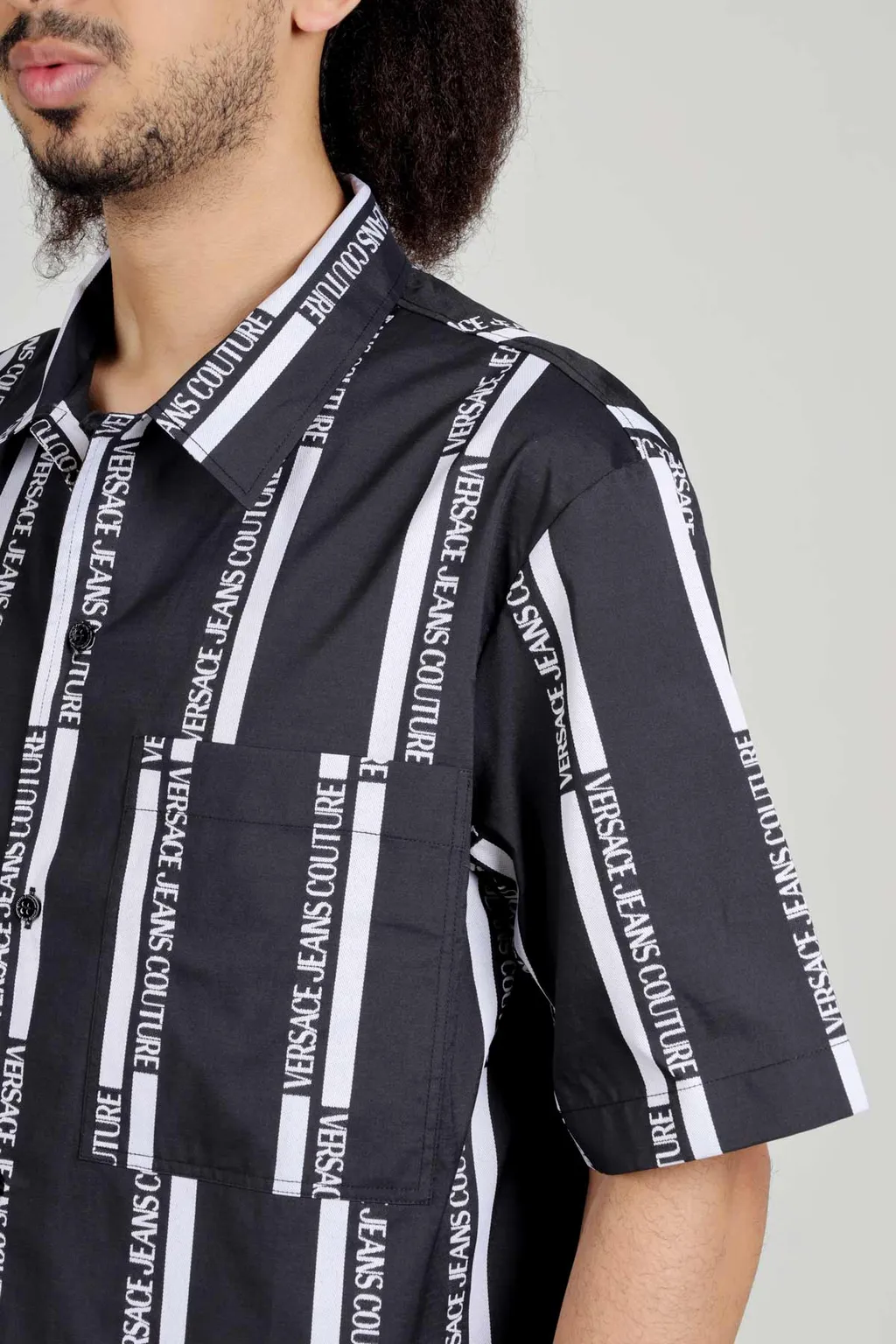 VERSACE JEANS COUTURE Men All Over Lateral Logo Print Shirt in Black/White 4
