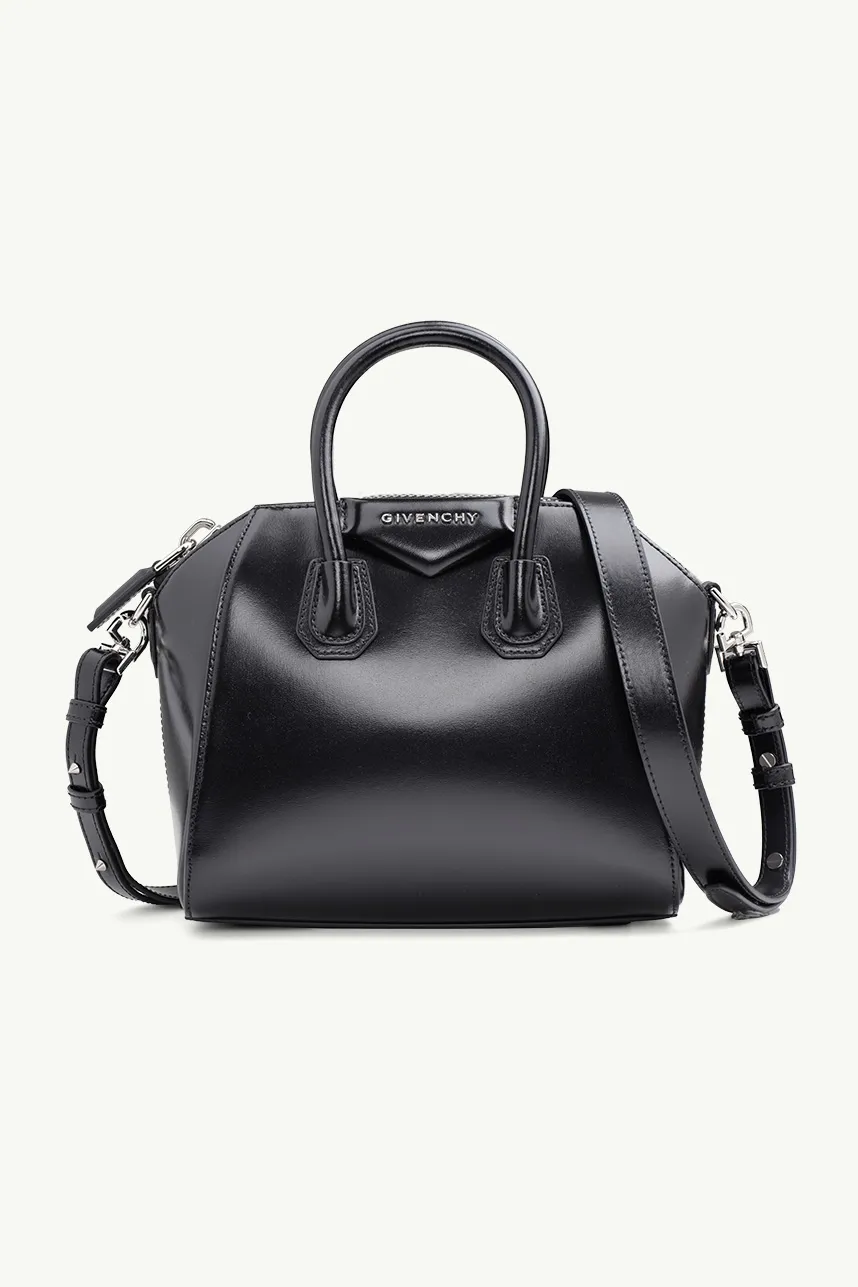 GIVENCHY Mini Antigona in Black Smooth Leather 0