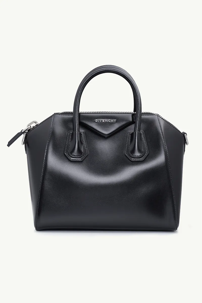 GIVENCHY Small Antigona in Black Smooth Leather 0