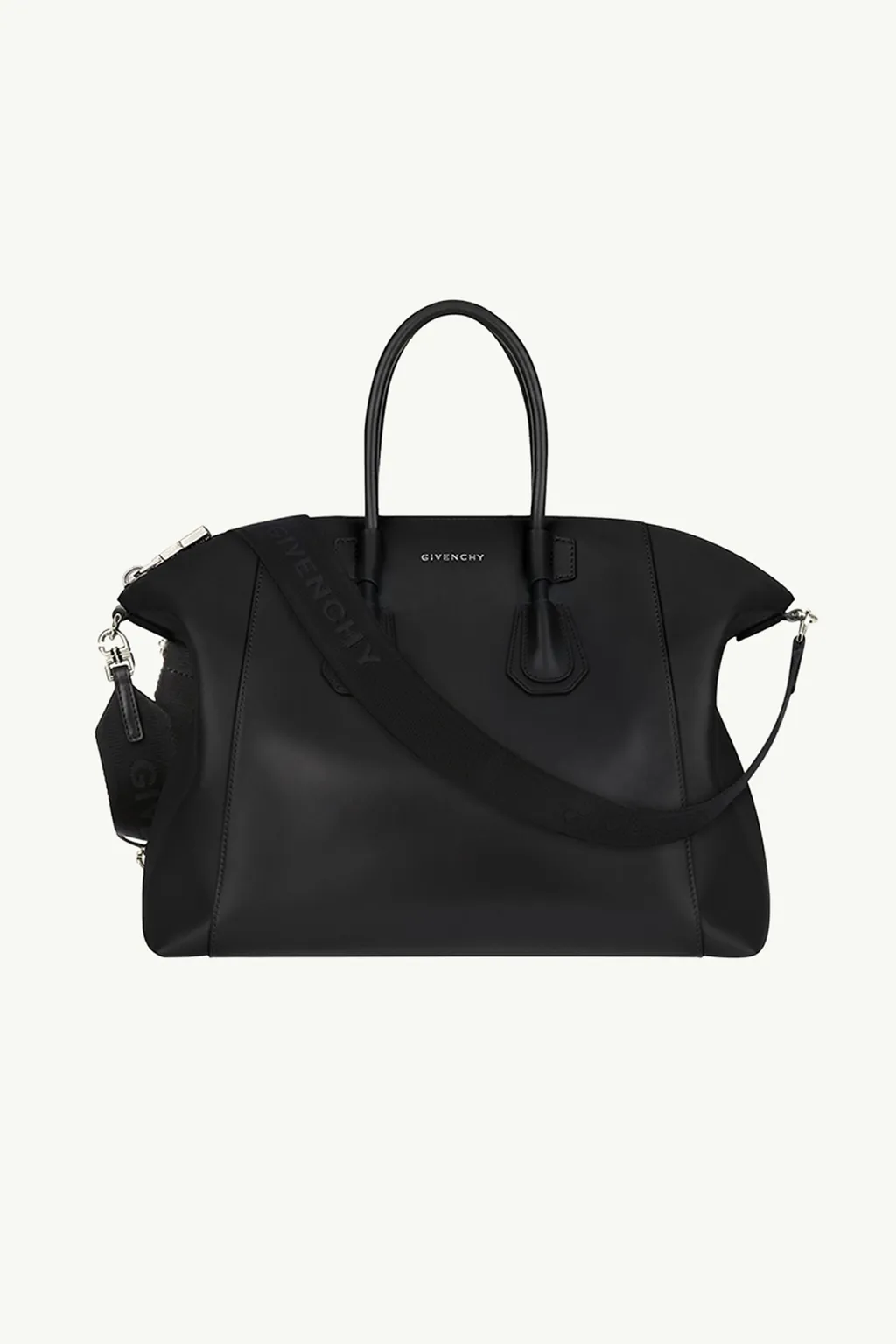 GIVENCHY Small Antigona Sport Bag in Black Smooth Leather 0