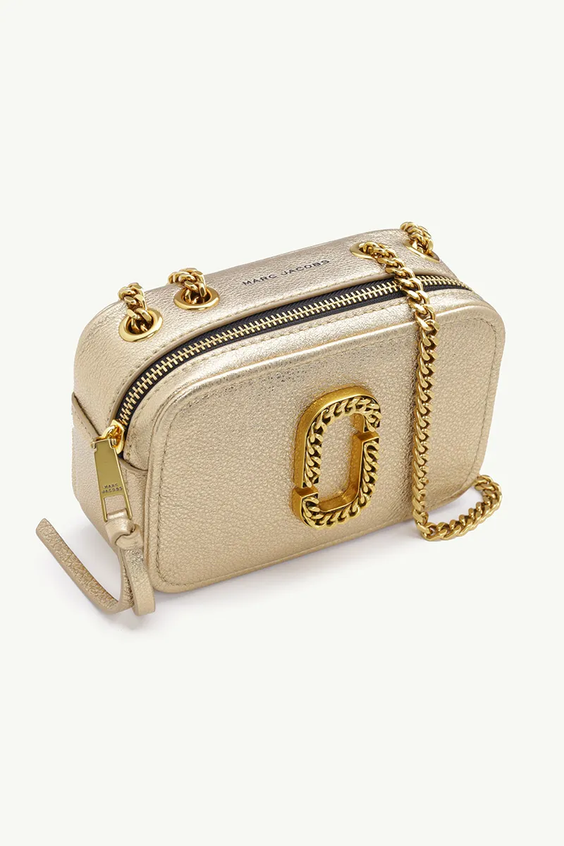 MARC JACOBS The Glam Shot Metallic Camera Shoulder Bag in Light Gold 2