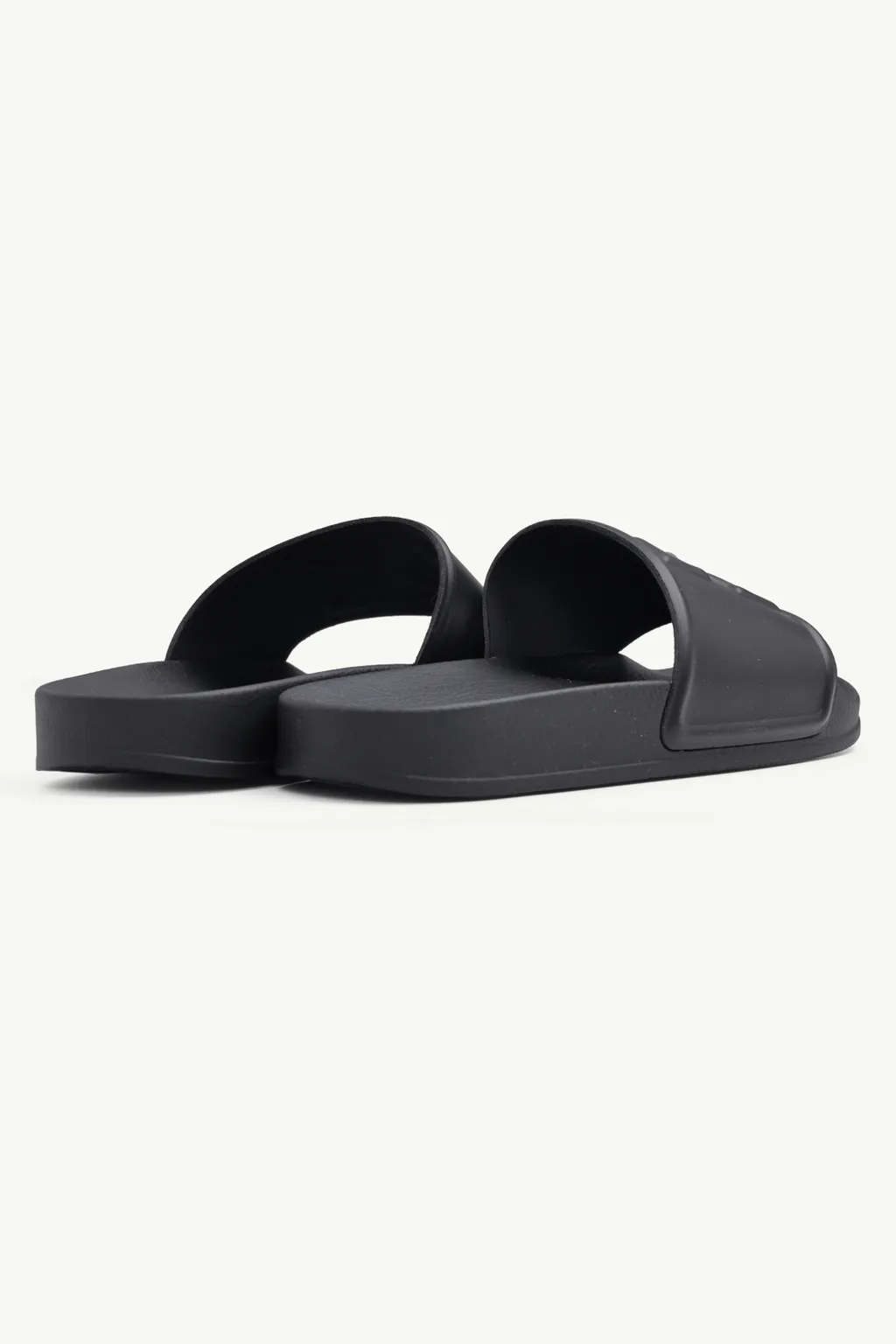 OFF WHITE Women Arrows Logo Embossed Slides in Black 2