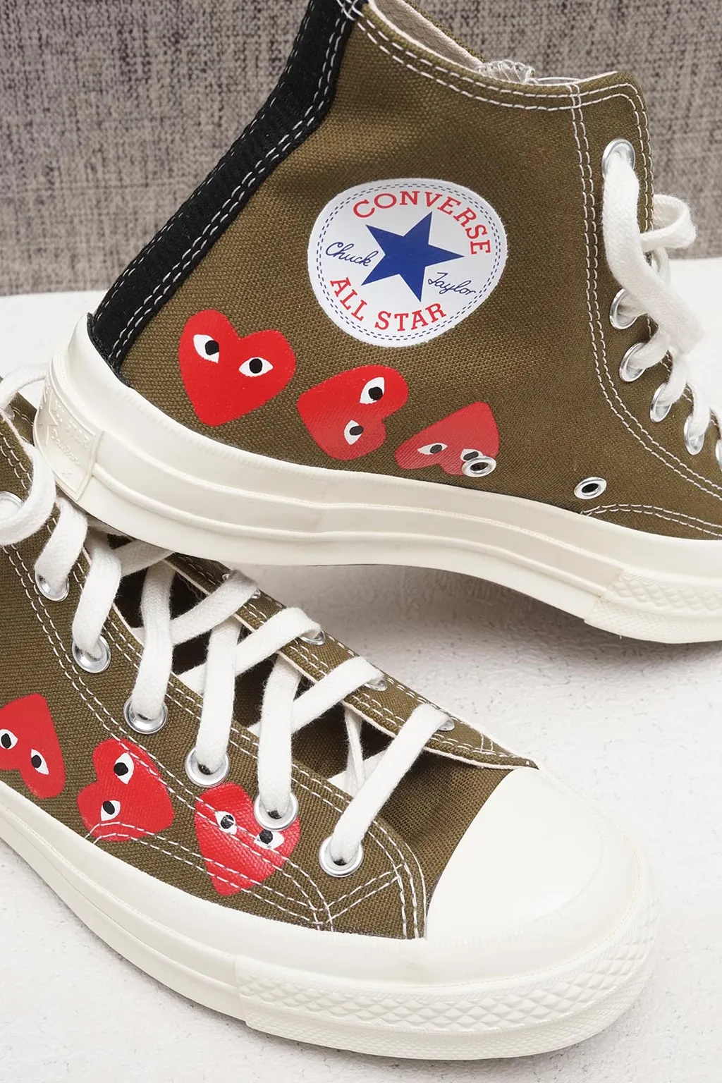 CONVERSE x PLAY CDG Chuck 70 Multi Heart High Top Sneaker in Khaki Green 1