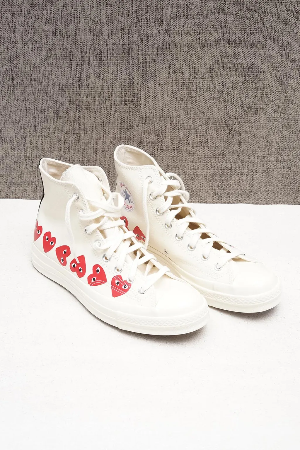 CONVERSE x PLAY CDG Chuck 70 Multi Heart High Top Sneaker in Off White 0