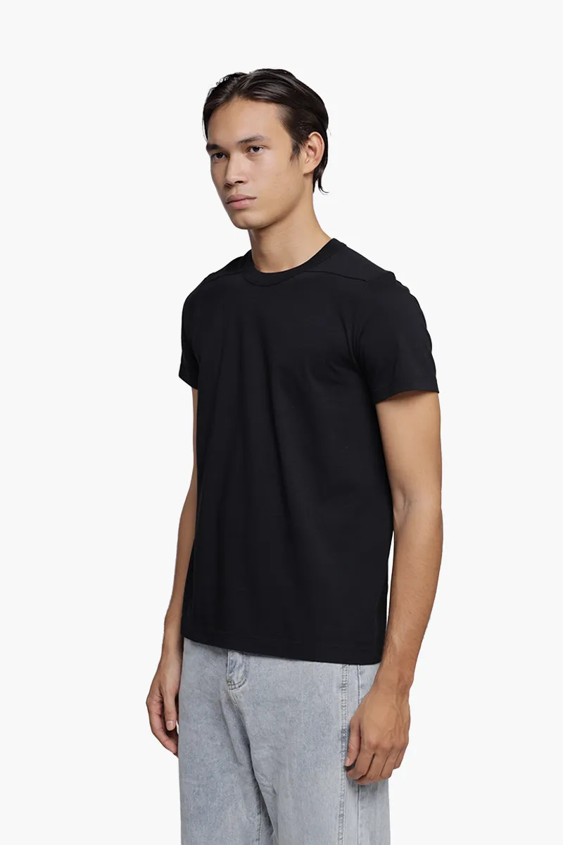RICK OWENS Men Shorts Level T-Shirt in Black 2