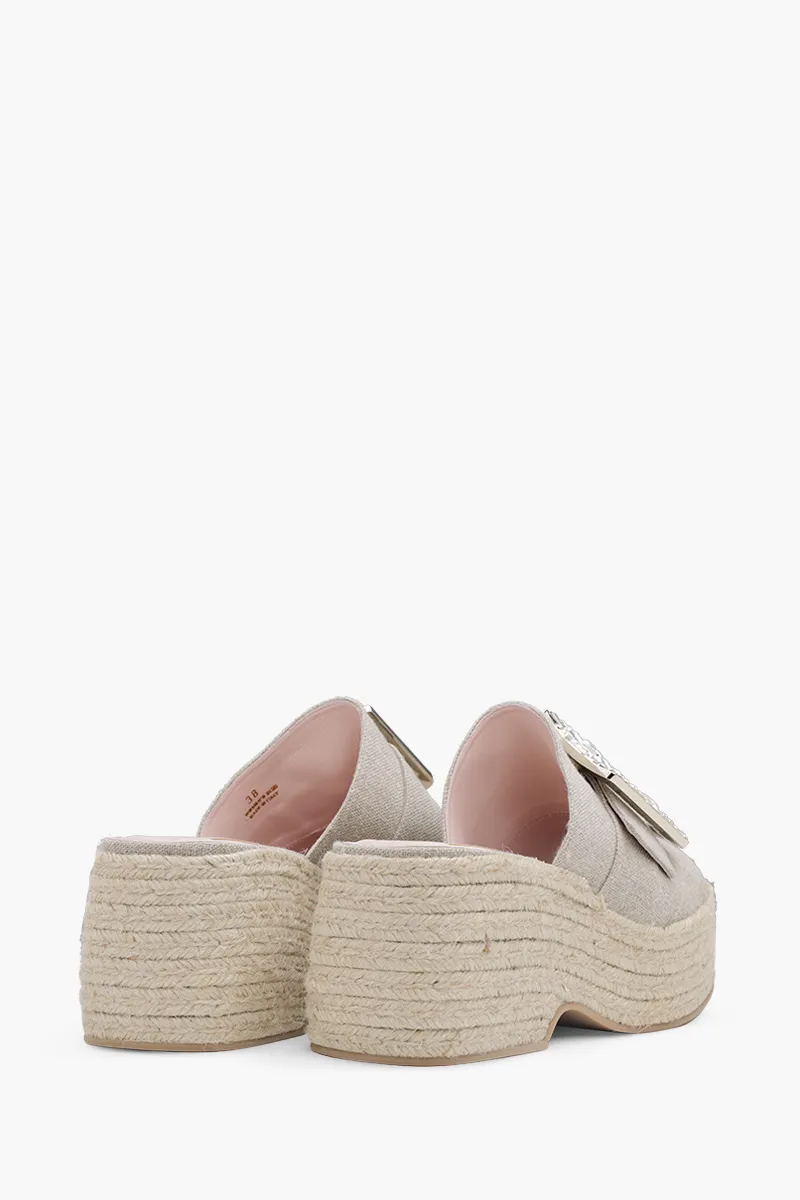 ROGER VIVIER Strass Buckle Espadrille Platform Mules 80mm in Beige Fabric 2