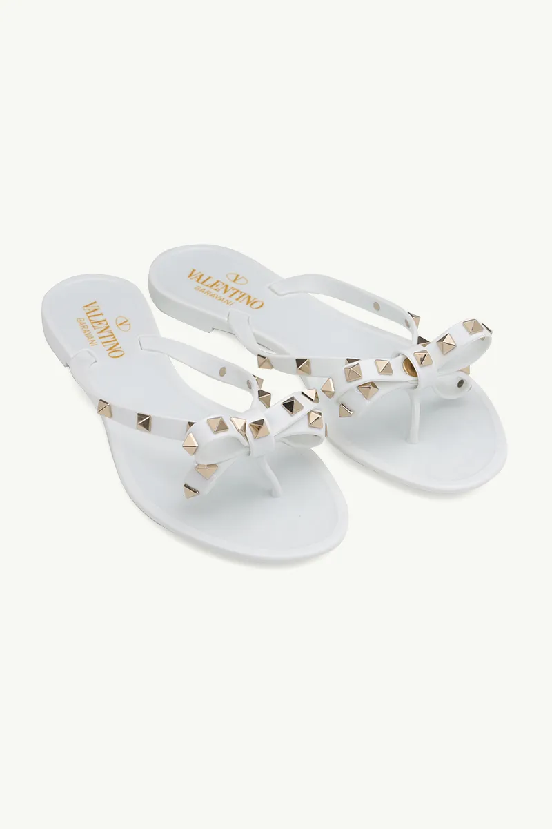 VALENTINO Rockstud Jelly Sandals (Thong) in Optic White 1