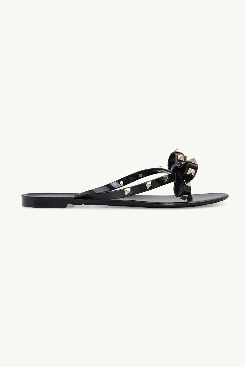 VALENTINO Rockstud Jelly Sandals (Thong) in Black 0