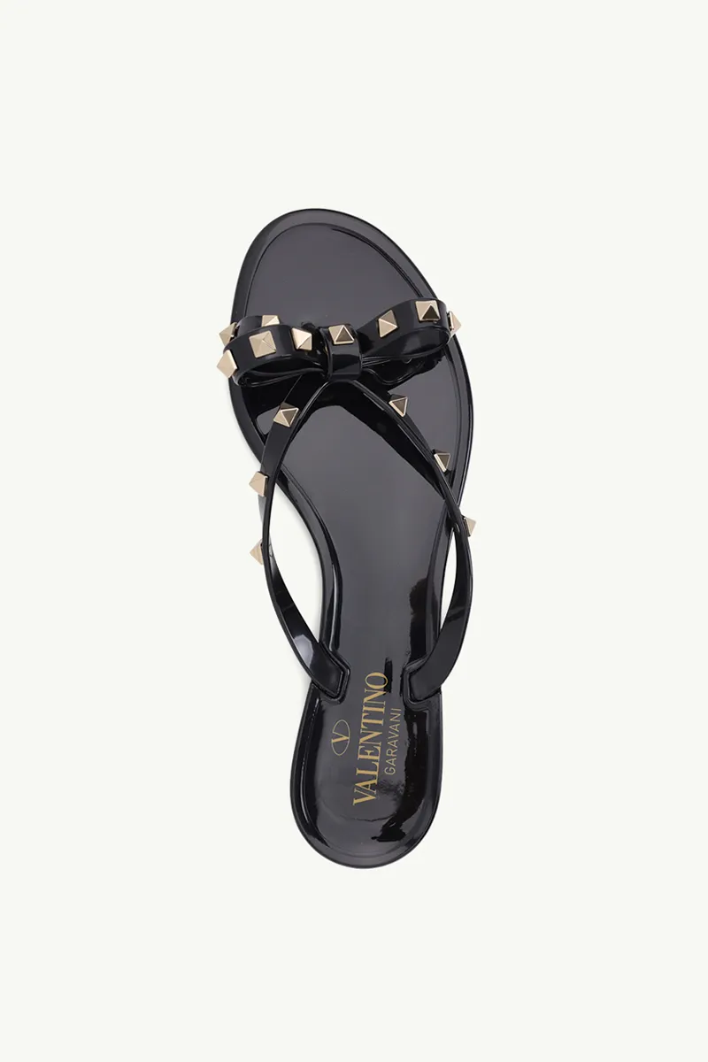 VALENTINO Rockstud Jelly Sandals (Thong) in Black 3