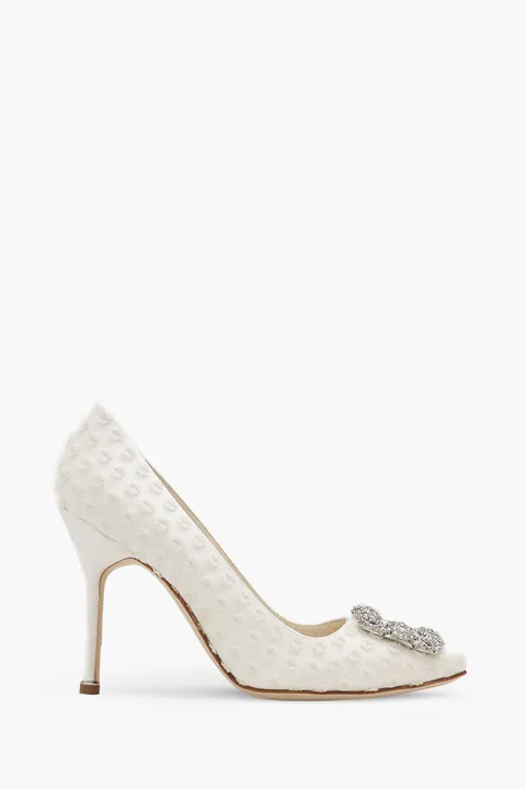 MANOLO BLAHNIK Hangisi Embroidered Pumps 10.5cm in White Satin with White Crystal