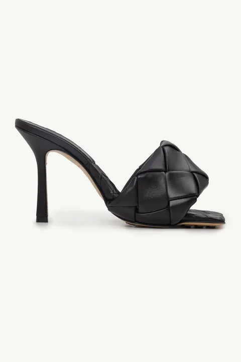 BOTTEGA VENETA BV Lido Woven Mules Sandals 90mm in Black