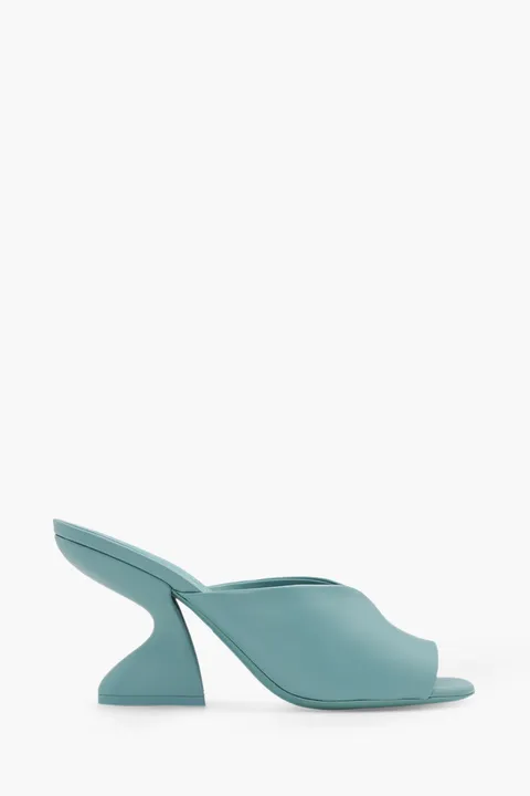 SALVATORE FERRAGAMO Sansu F-Heel Pump 85mm Sandals in Turquoise Nappa Leather