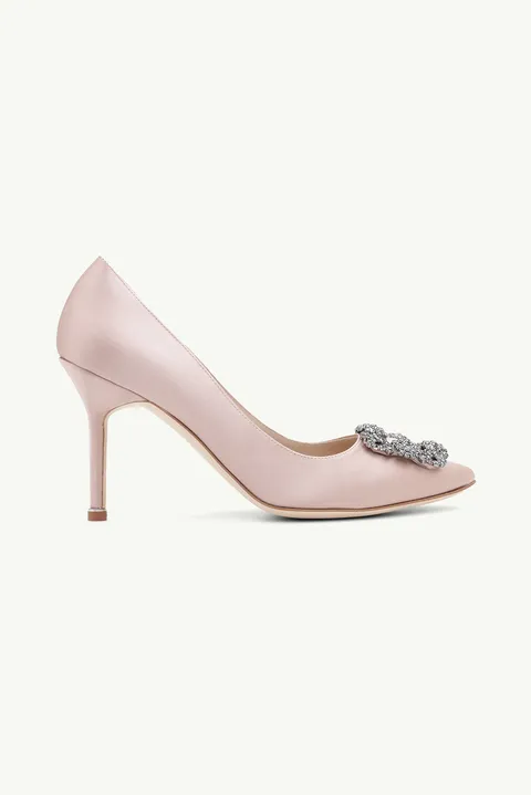 MANOLO BLAHNIK Hangisi 9cm Pumps in Champagne Satin with Dark Crystal
