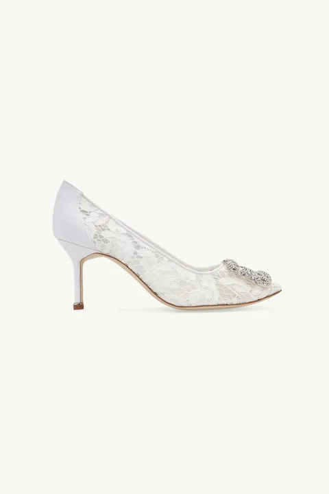 MANOLO BLAHNIK Hangisi Lace Pumps 7cm in Cream with White Crystal