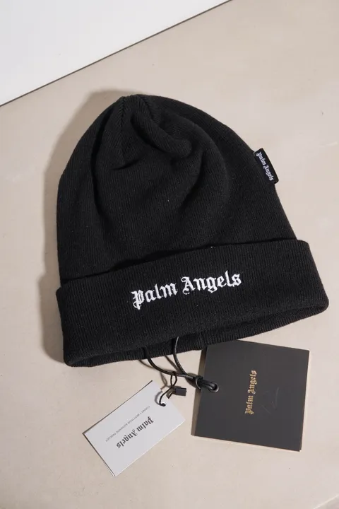 PALM ANGELS Men Logo Beanie in Black