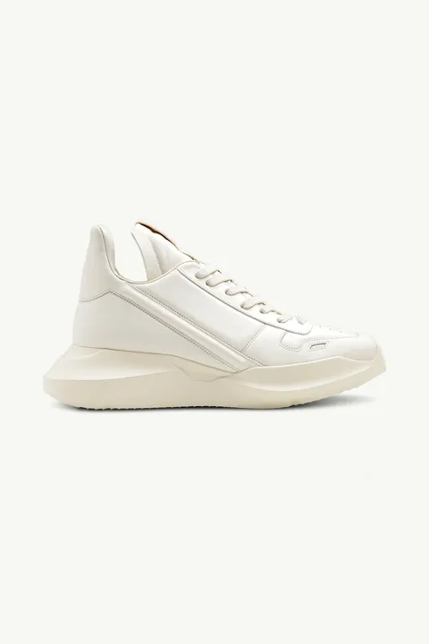 RICK OWENS Men Geth Runner Sneaker in Milk Grained Calfskin