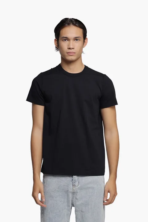 RICK OWENS Men Shorts Level T-Shirt in Black